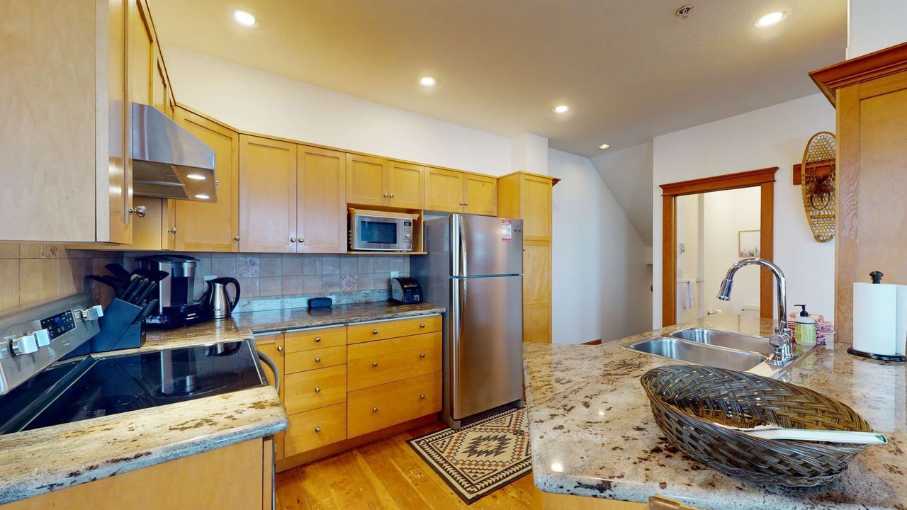 Photo of Kitchen in Big White Ski Resort