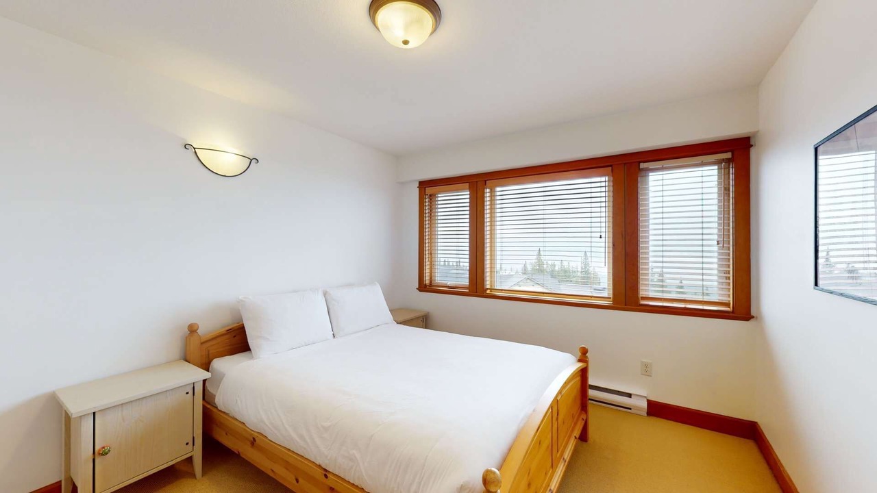 Photo of Bedroom in Big White Ski Resort