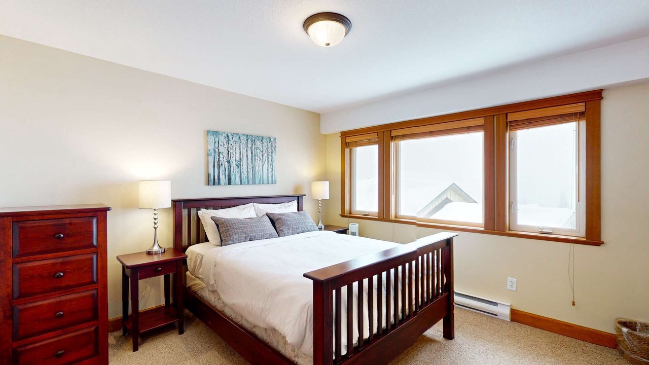 Photo of Bedroom in Big White Ski Resort