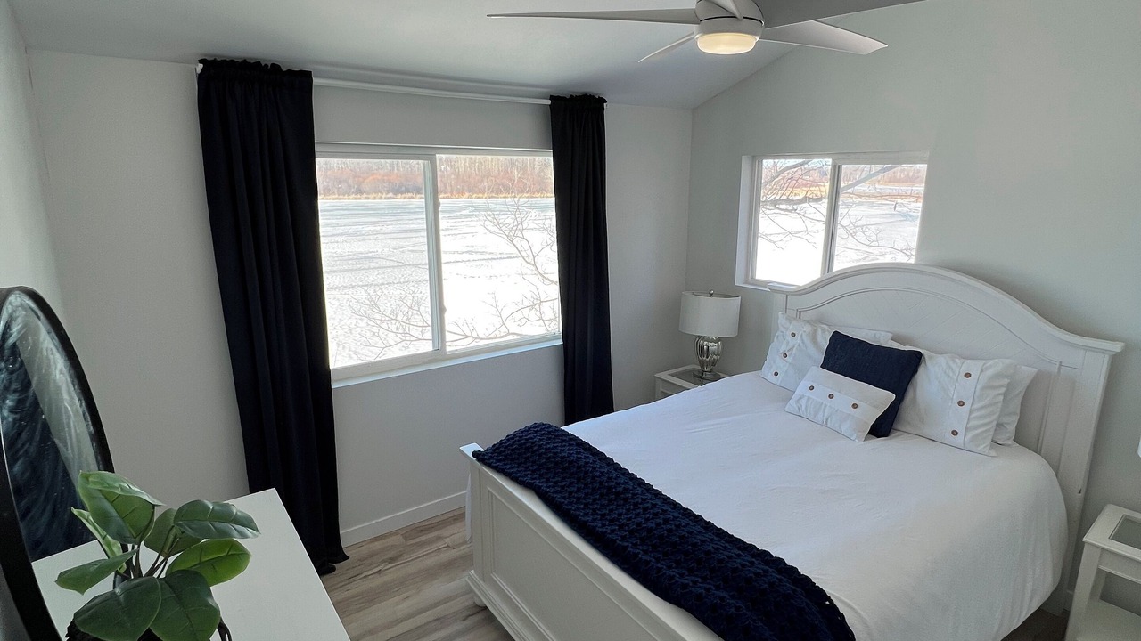 Photo of Bedroom in Central Alberta