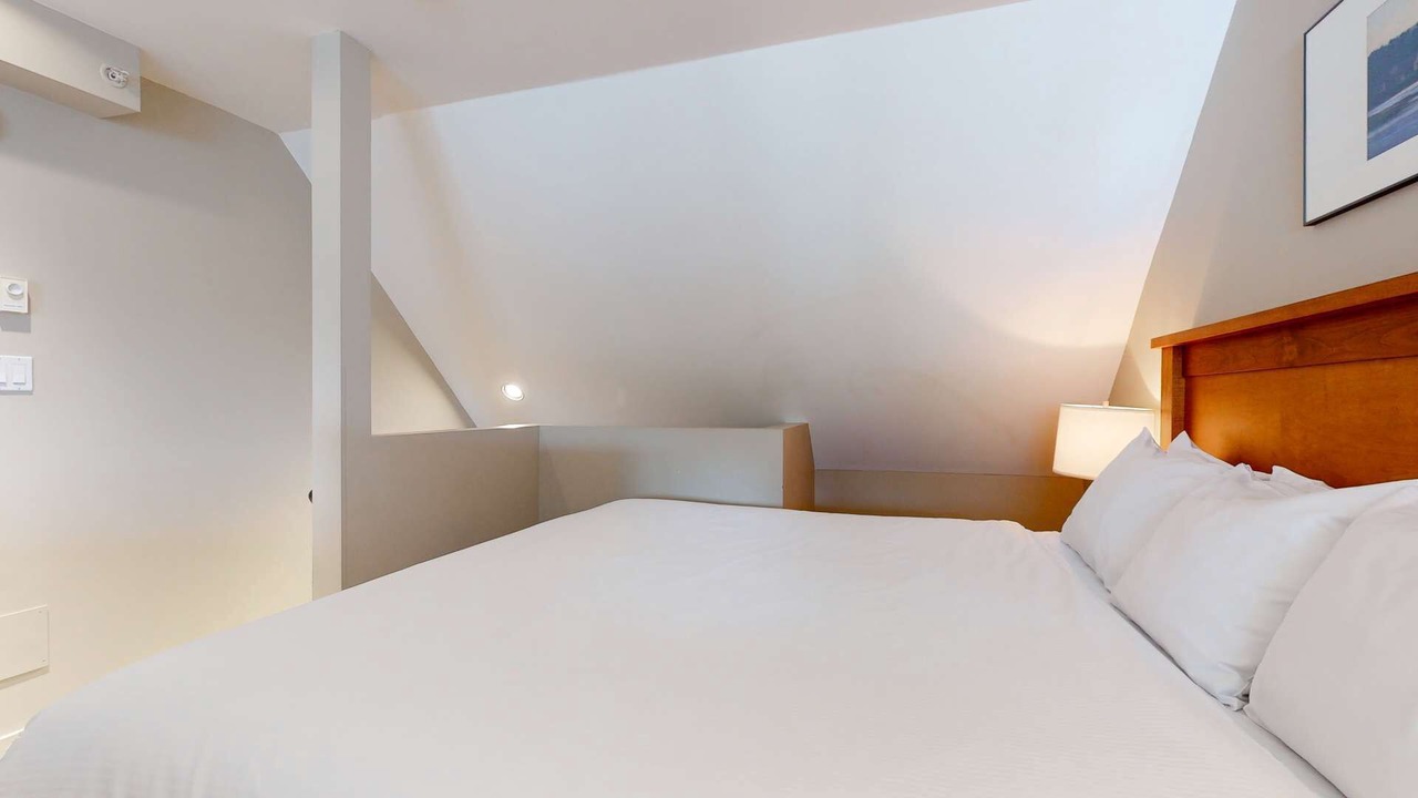 Photo of Bedroom in Whistler Village