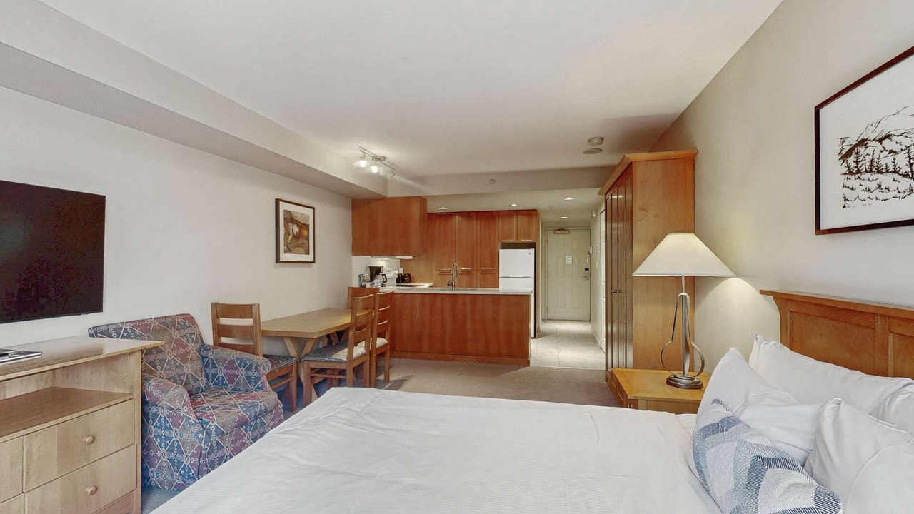 Photo of Bedroom in Whistler Village
