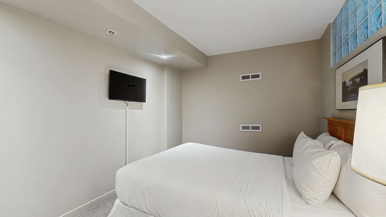 Photo of Bedroom in Whistler Village