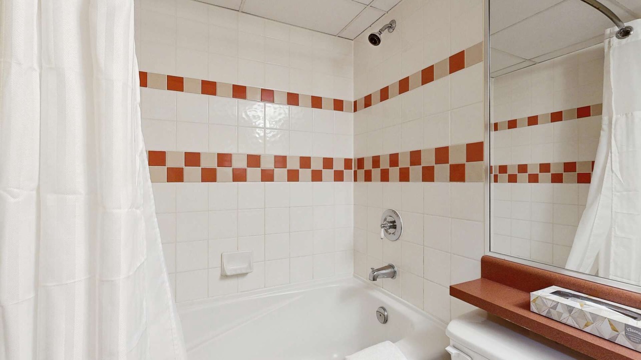 Photo of Bathroom in Village North