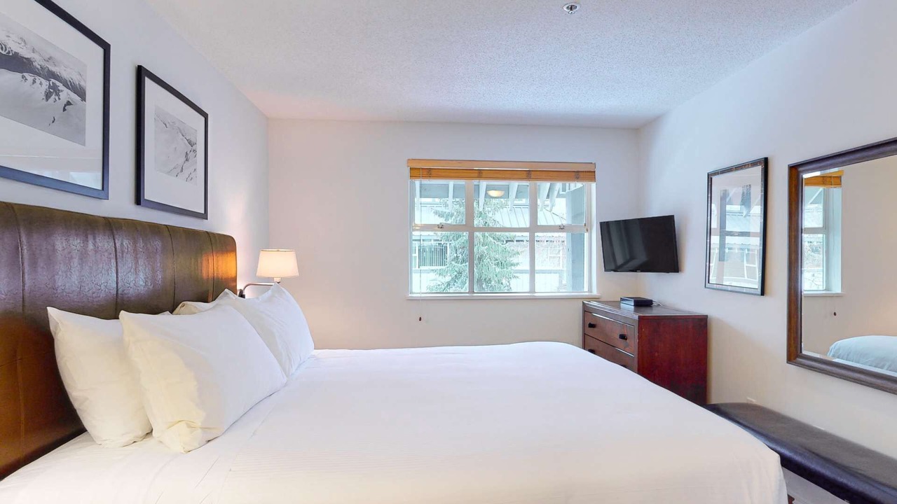 Photo of Bedroom in Blackcomb