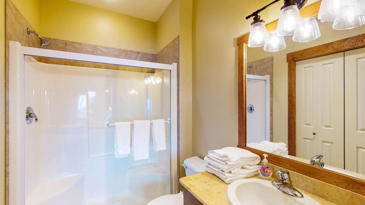 Photo of Bathroom in Snow Pine Estates