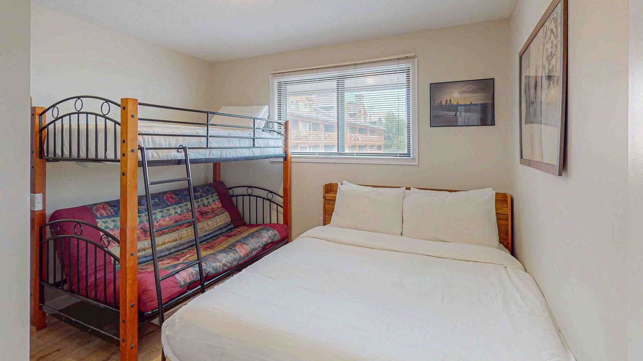 Photo of Bedroom in Big White Ski Resort