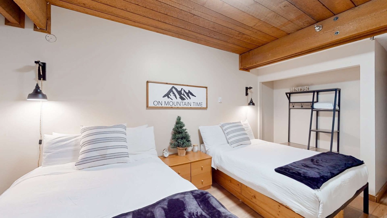 Photo of Bedroom in Big White Ski Resort