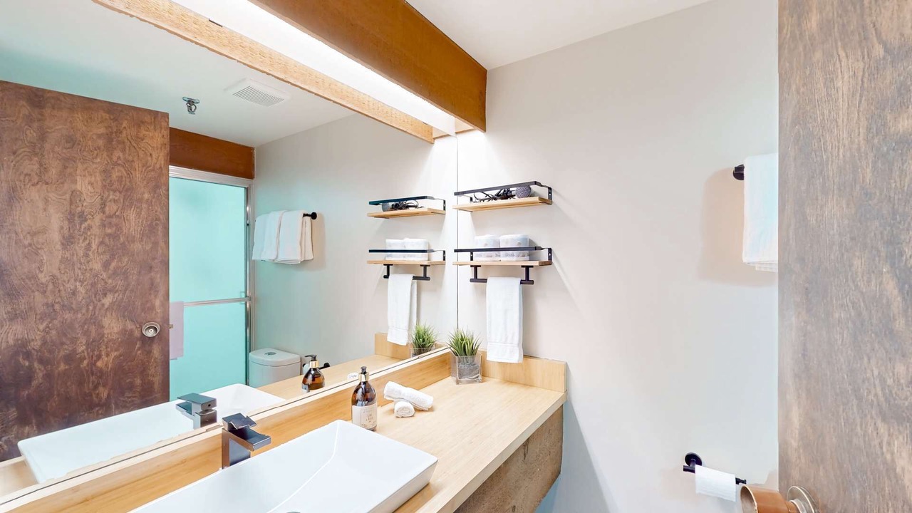 Photo of Bathroom in Big White Ski Resort