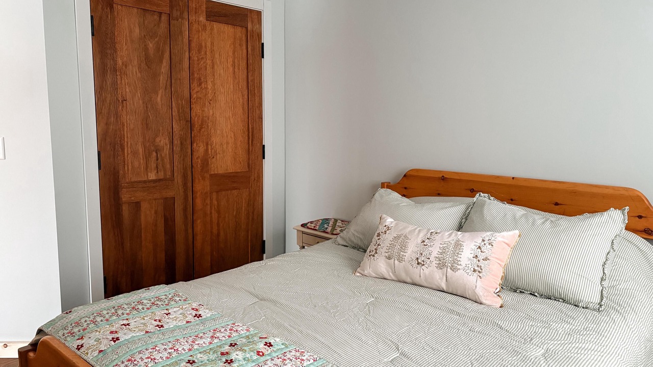 Photo of Bedroom in North Okanagan