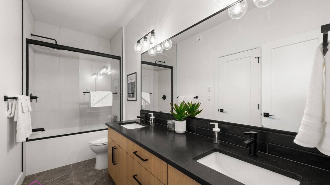 Photo of Bathroom in Northwest Edmonton