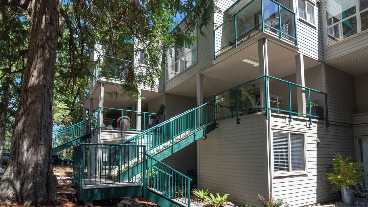 Photo of Outdoor in Yellow Point