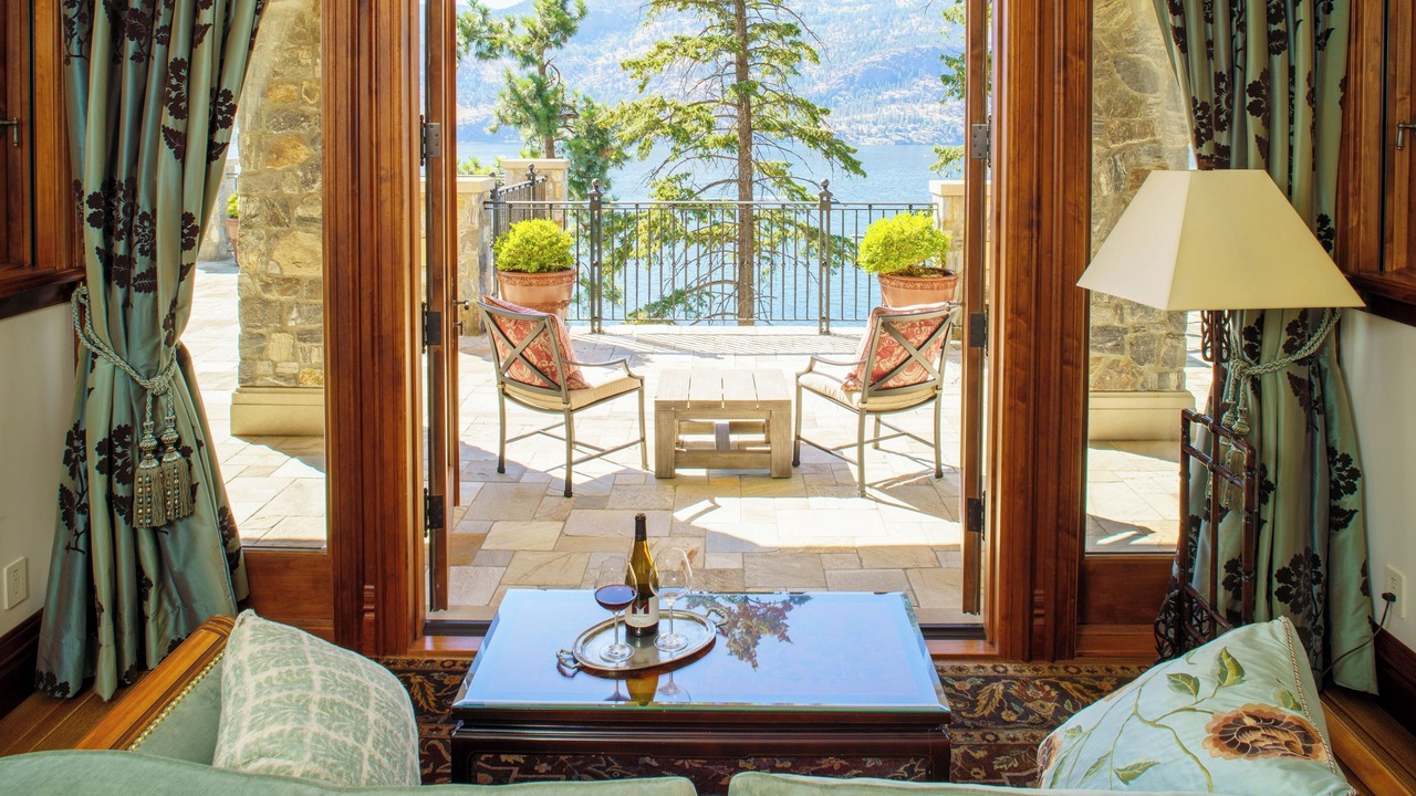Photo of Livingroom in Central Okanagan