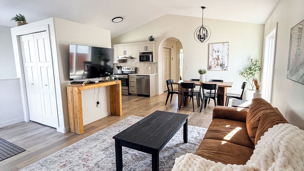 Photo of Livingroom in Grande Prairie