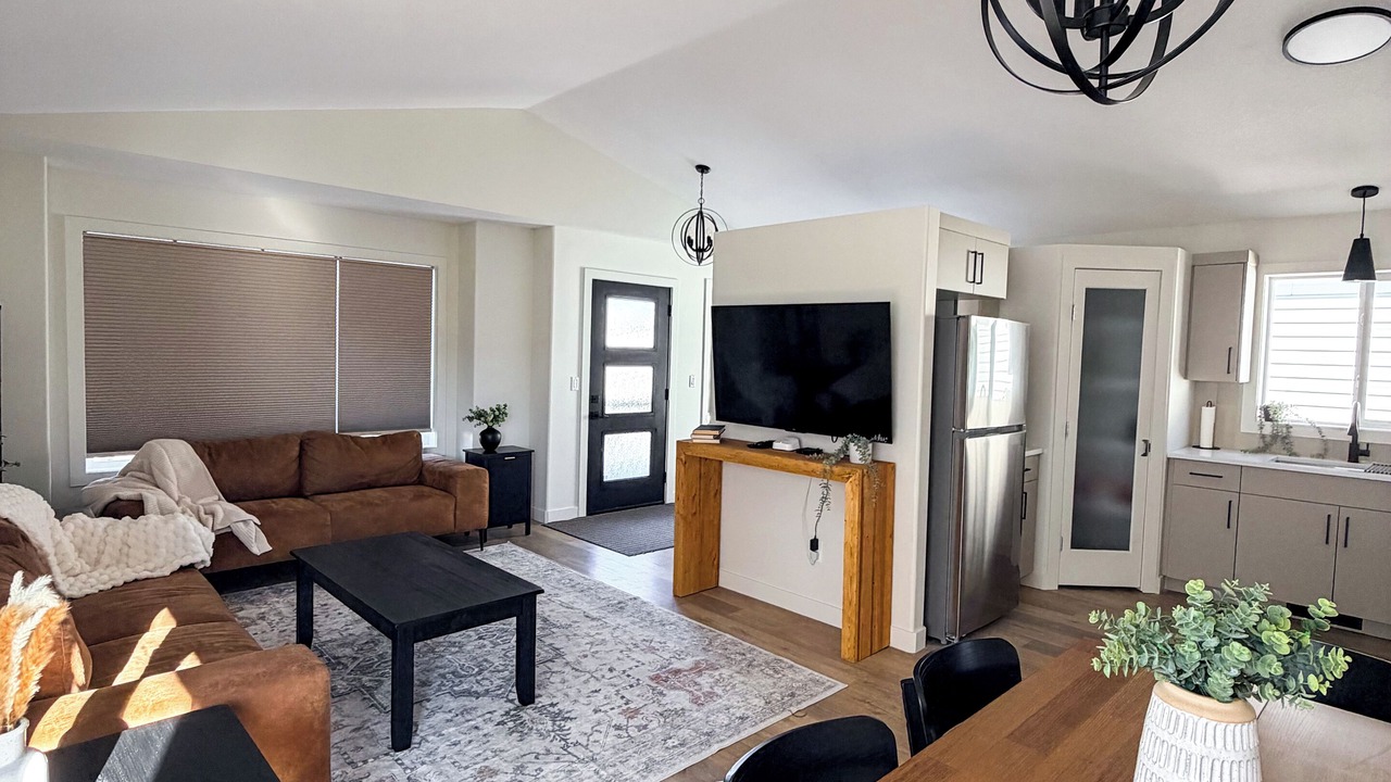 Photo of Livingroom in Grande Prairie