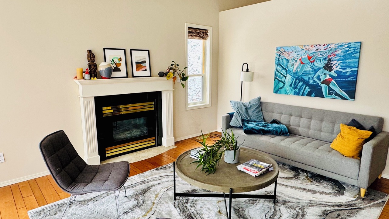 Photo of Livingroom in Castlegar