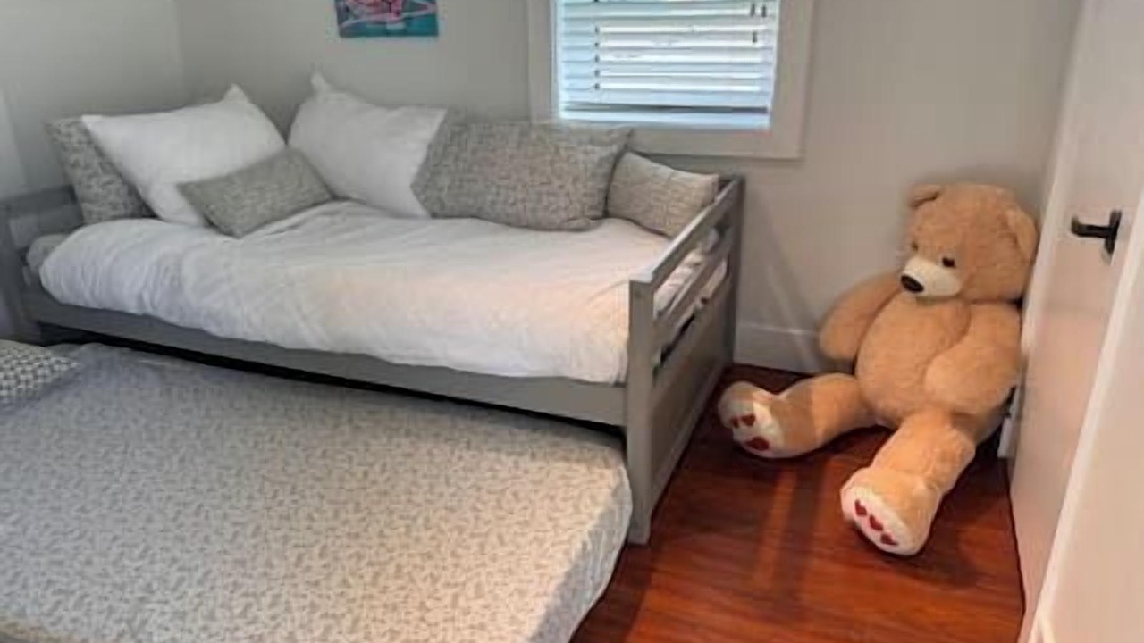 Photo of Bedroom in Fraserview