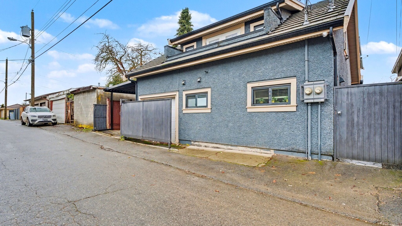 Photo of Outdoor in Fraserview