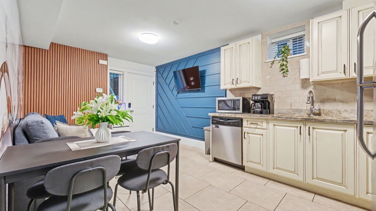 Photo of Kitchen in East Side