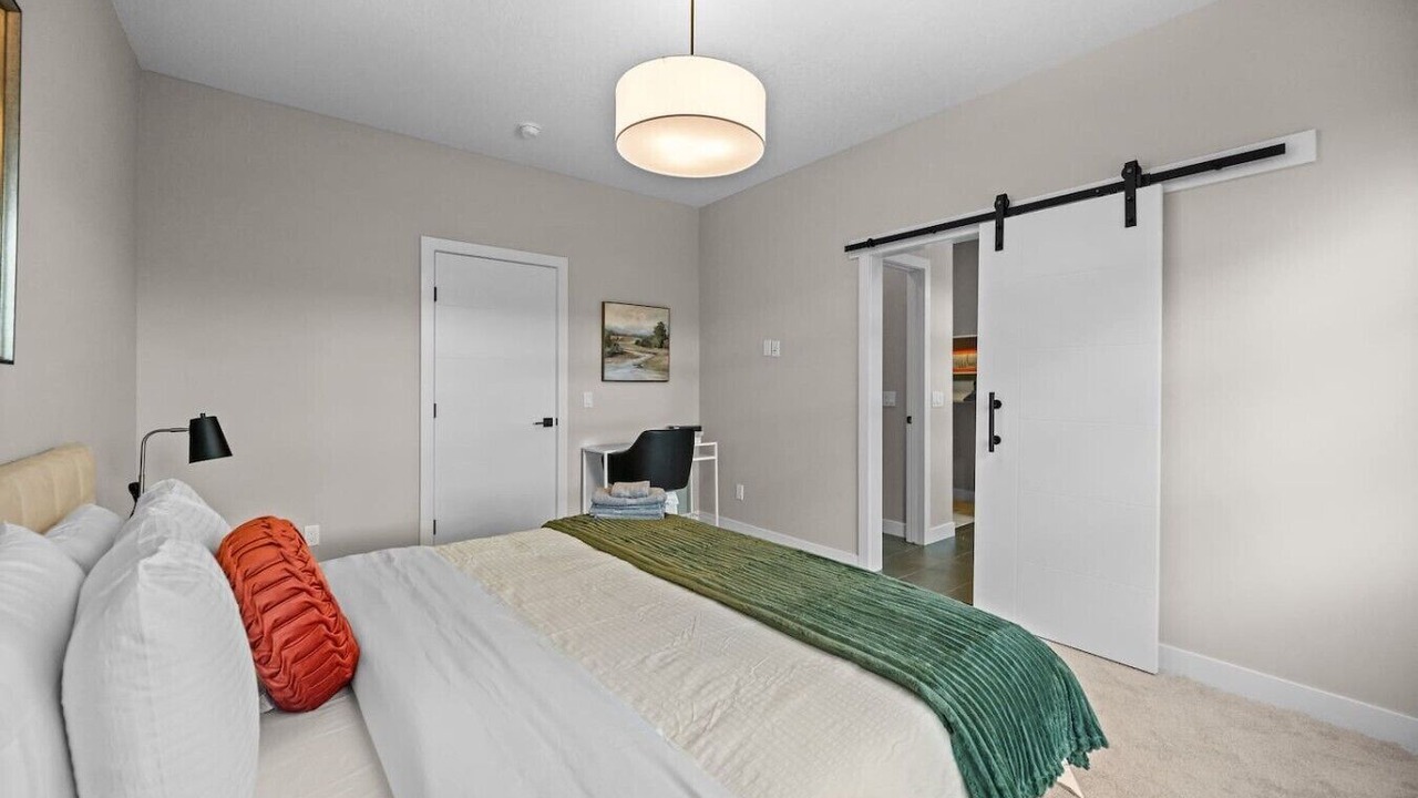 Photo of Bedroom in Montgomery