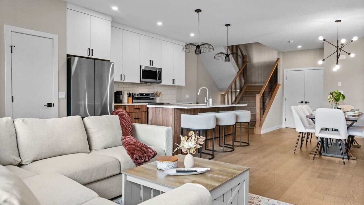 Photo of Livingroom in Montgomery