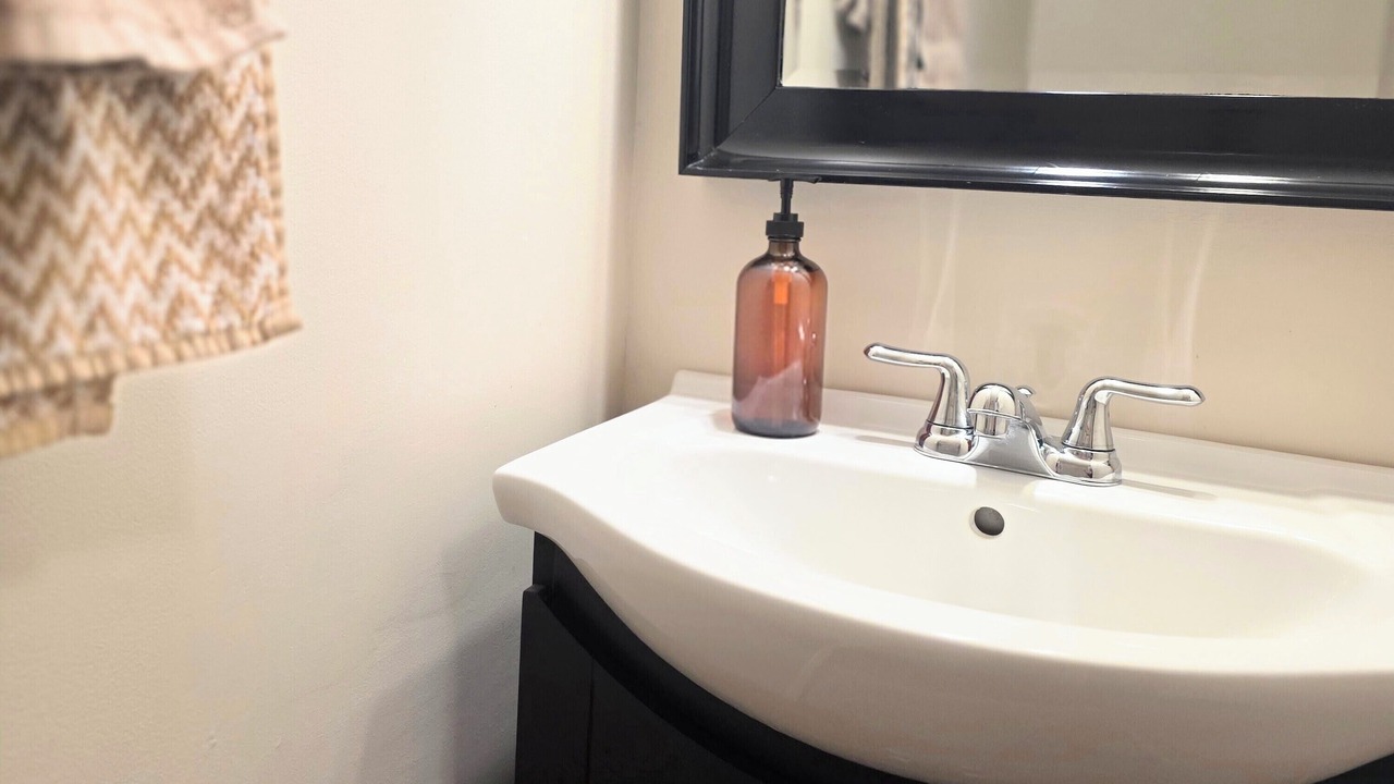 Photo of Bathroom in Markerville