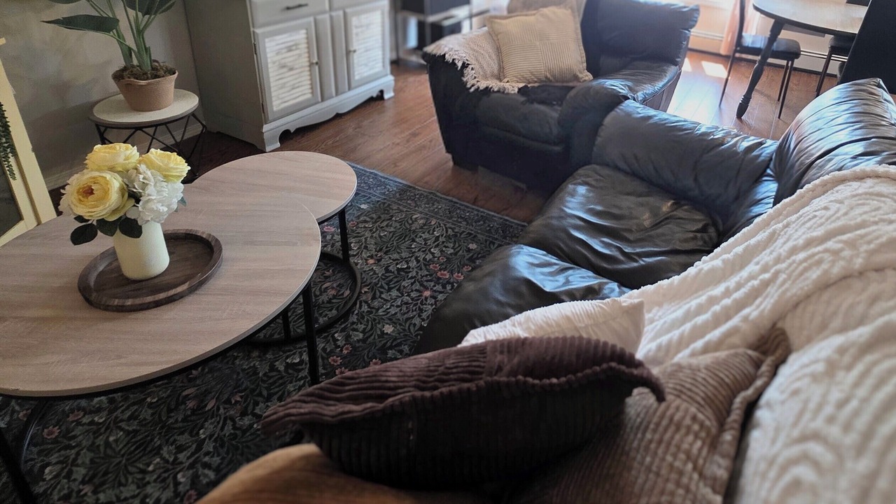 Photo of Livingroom in Markerville