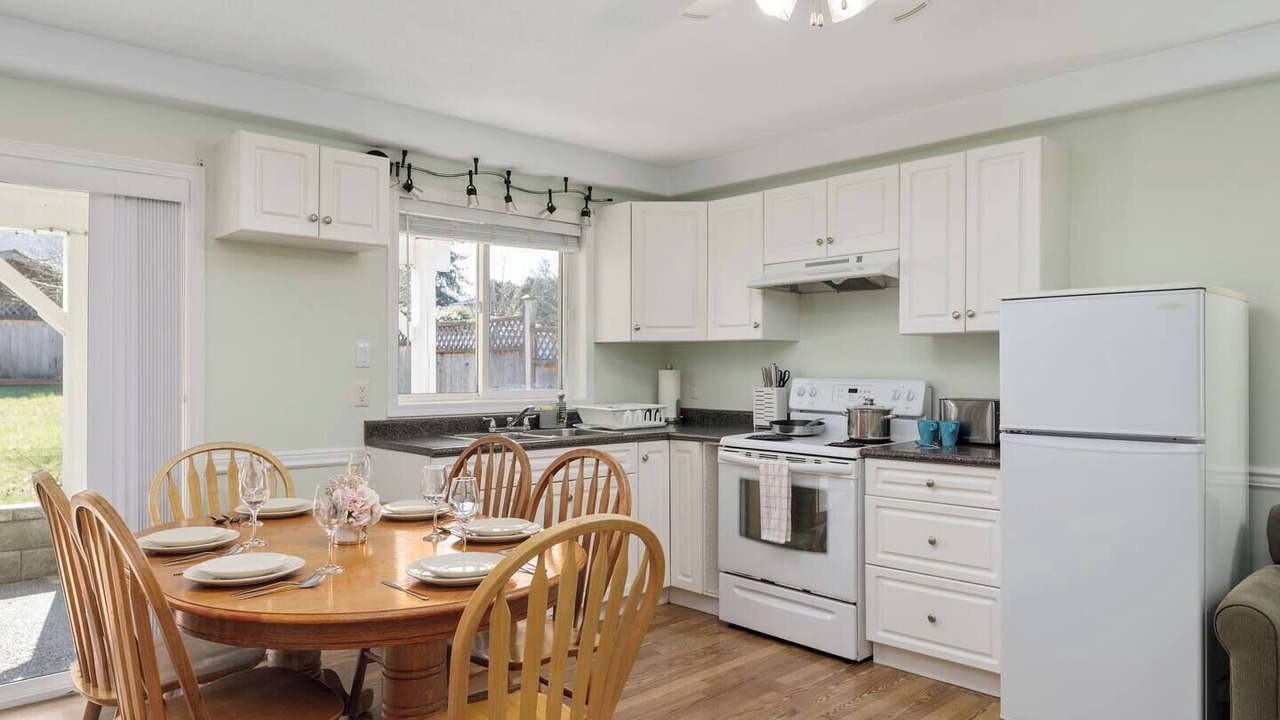 Photo of Kitchen in Regional District of Nanaimo