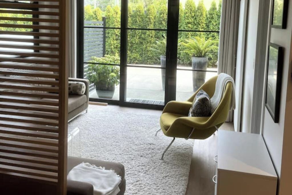 Photo of Livingroom in North Saanich