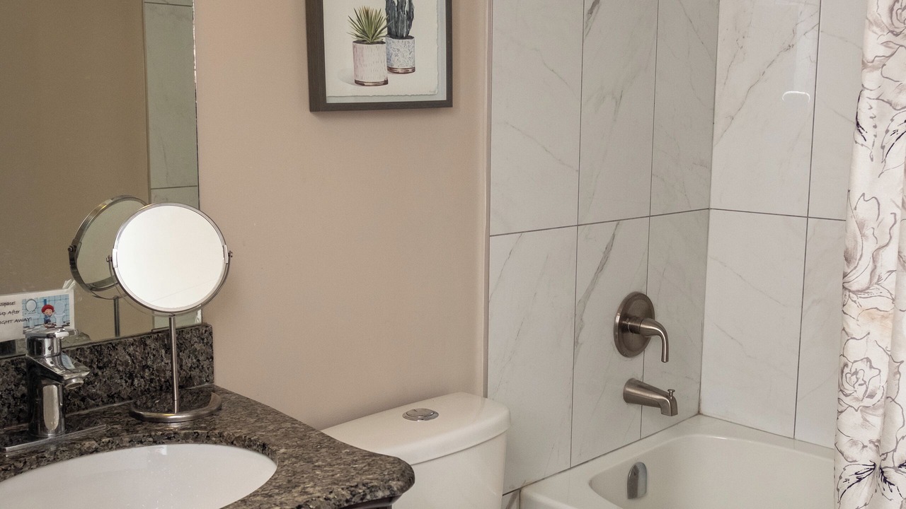 Photo of Bathroom in Sunnyside