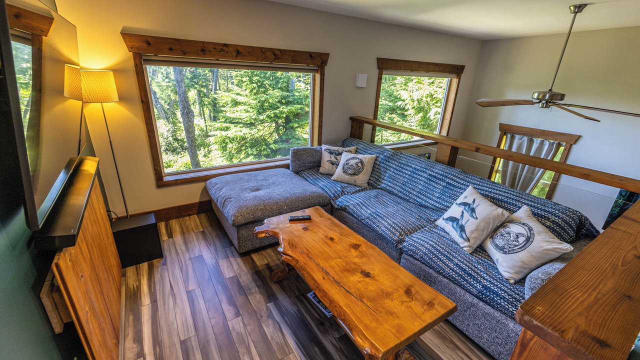 Photo of Livingroom in Ucluelet