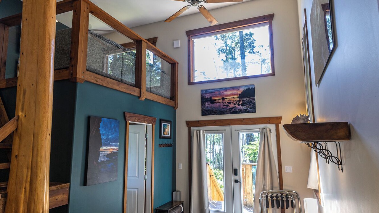 Photo of Bedroom in Ucluelet