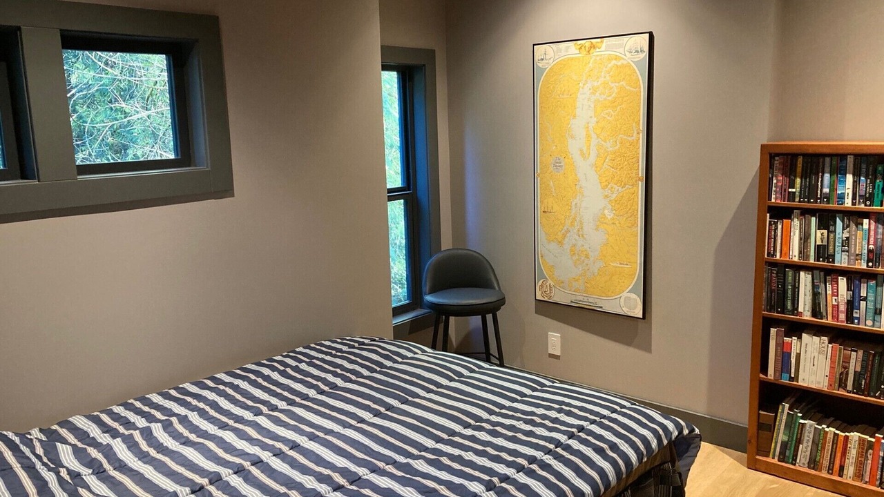 Photo of Bedroom in Bowen Island