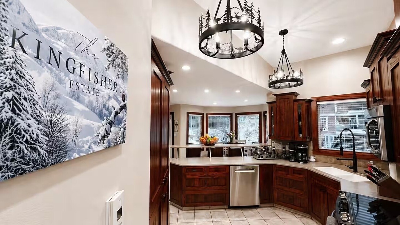 Photo of Kitchen in Revelstoke