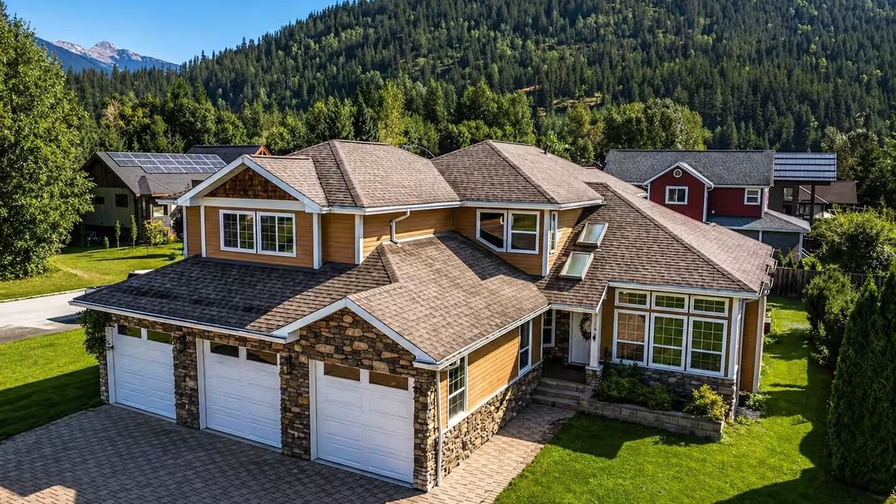 Photo of Outdoor in Revelstoke