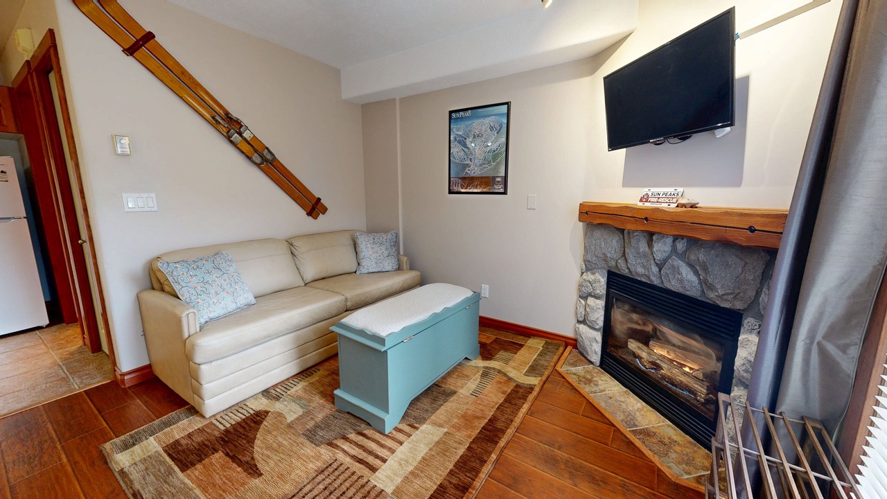 Photo of Livingroom in Sun Peaks