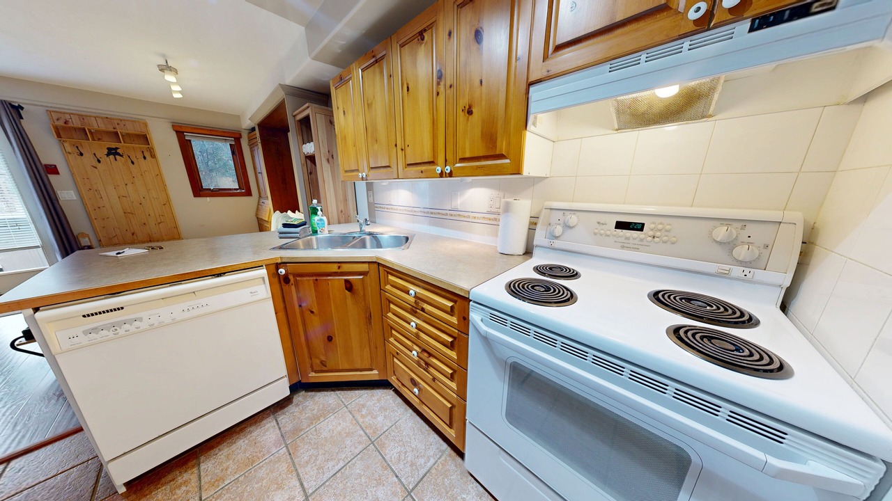Photo of Kitchen in Sun Peaks