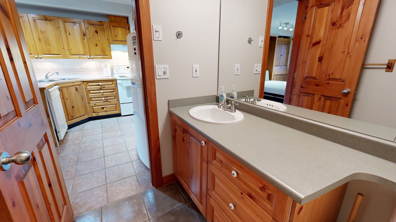 Photo of Bathroom in Sun Peaks