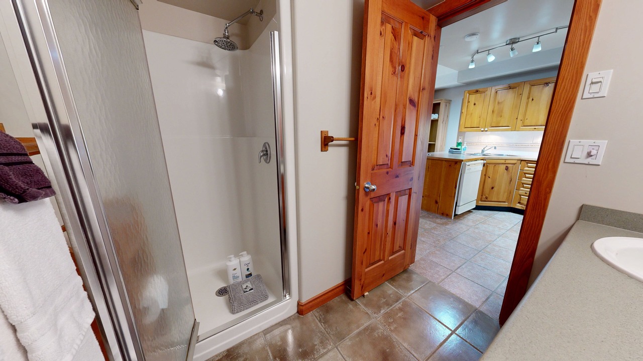 Photo of Bathroom in Sun Peaks