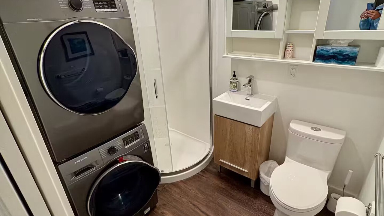 Photo of Bathroom in Canyon Heights