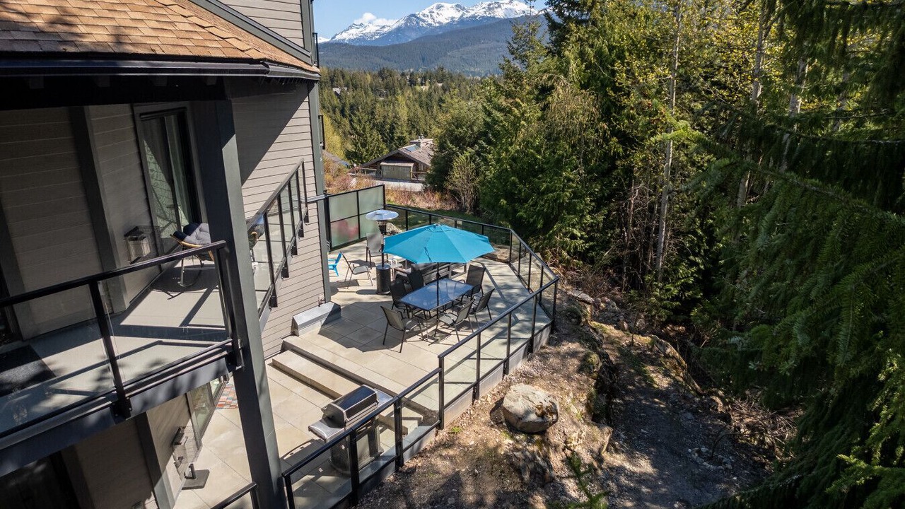 Photo of Patio Balcony in Blueberry Hill