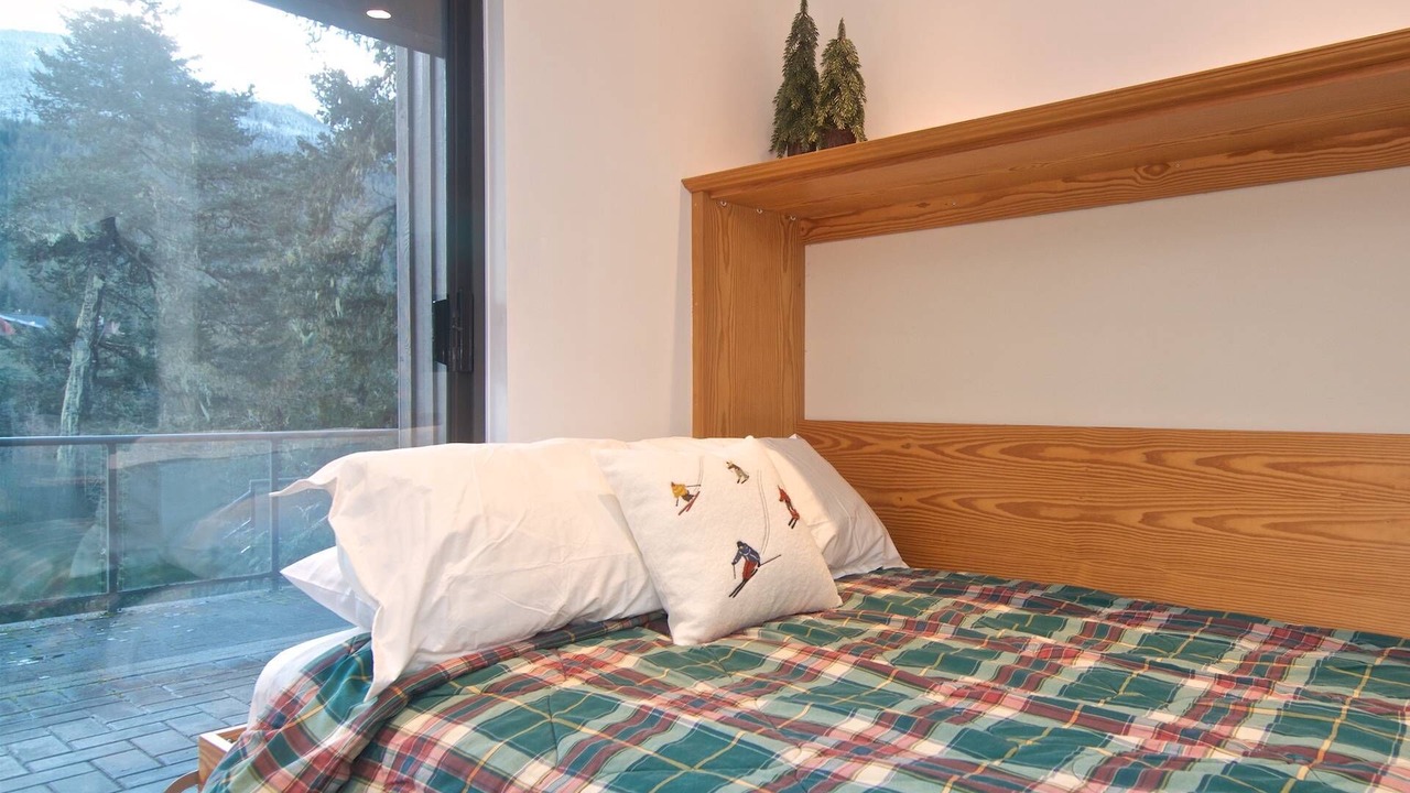 Photo of Bedroom in Blueberry Hill