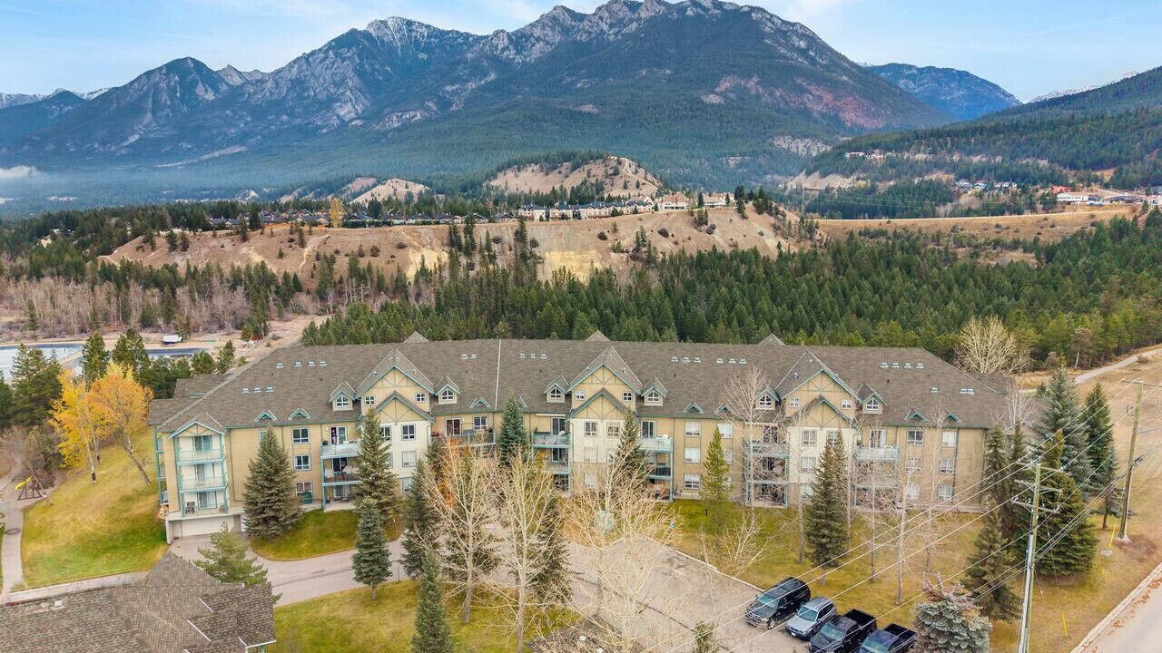 Photo of Outdoor in Radium Hot Springs