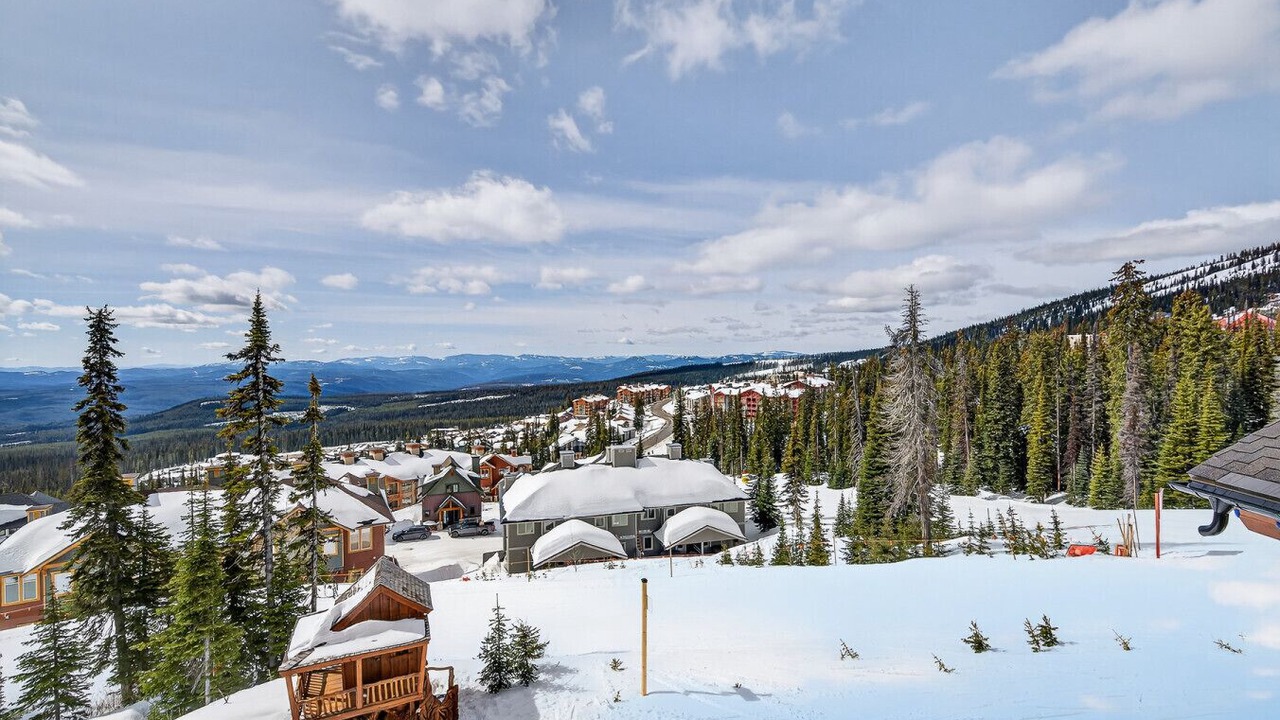 Photo of Others in Big White Ski Resort
