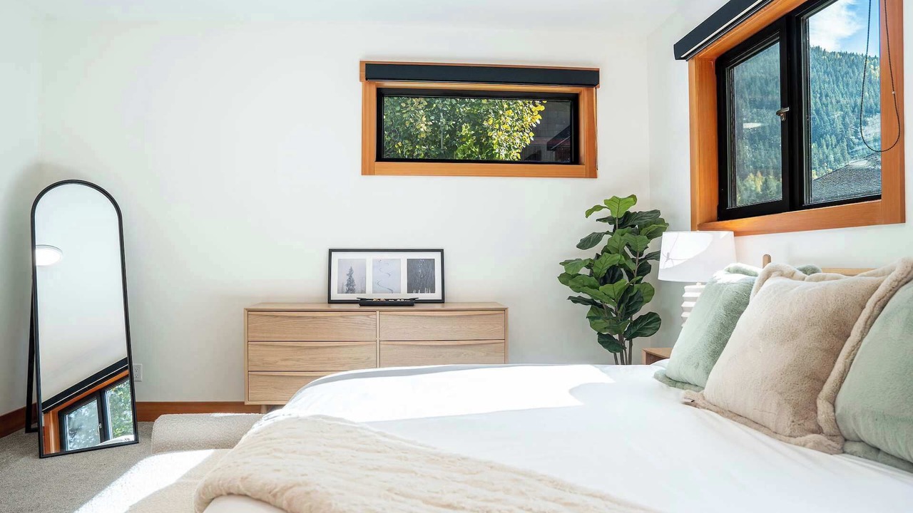 Photo of Bedroom in Revelstoke