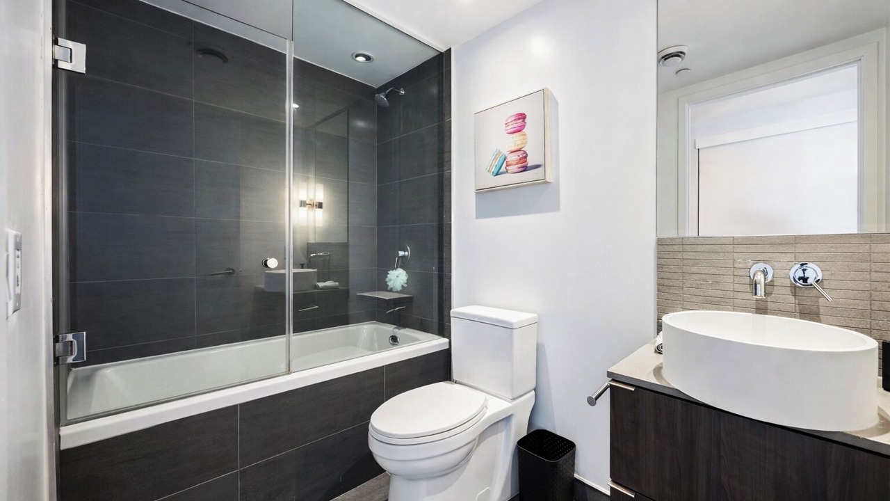 Photo of Bathroom in Killarney