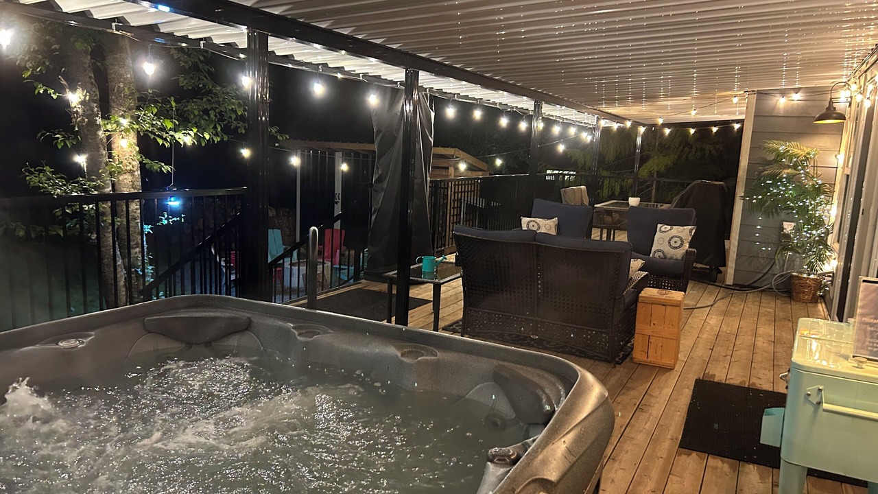 Photo of Patio Balcony in Fraser Valley Regional District