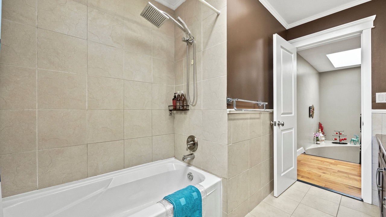 Photo of Bathroom in Marpole