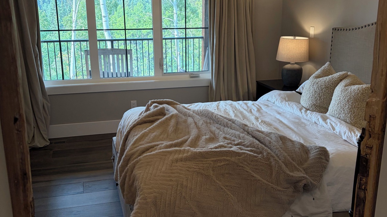 Photo of Bedroom in Calgary