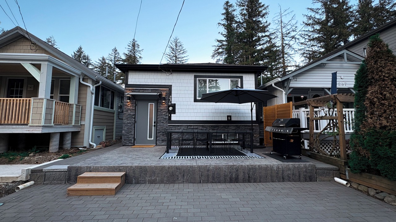 Photo of Patio Balcony in Cultus Lake